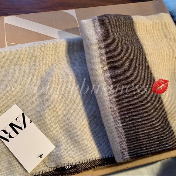 ZARA BNWT Striped Scarf - Picture 8 of 8